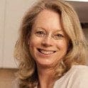 How to manage a senior position and children – Jane Michell