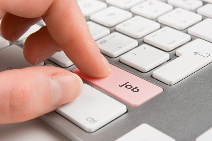 Top tips for working mothers seeking jobs in the HR sector