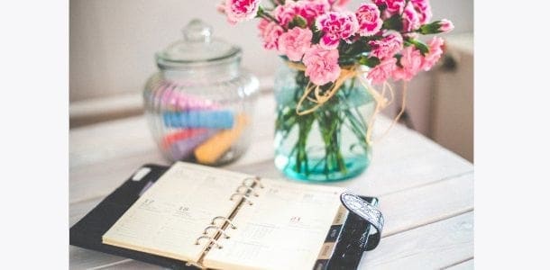 Top Tips for Working Mothers to Organise your Household and Save Time