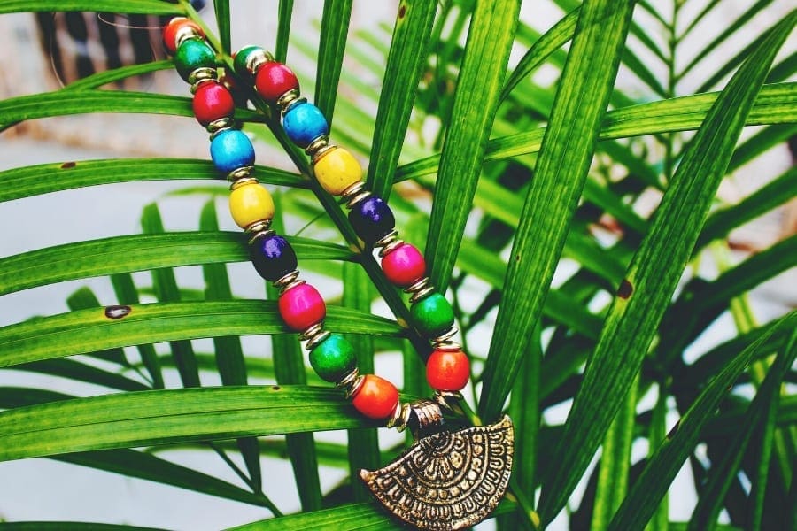 Using Drop-shipping to Sell Your Custom Designed Jewellery Online