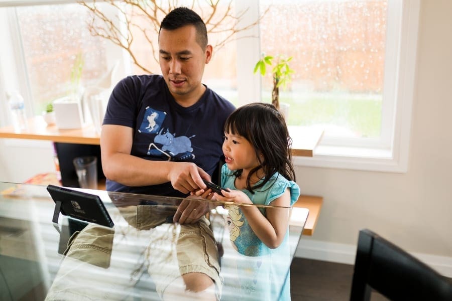 How To Offer Support For Parents In Your Workplace