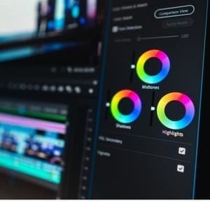 What makes an interesting and successful blogger: Adobe premiere pro cs6 vs adobe premiere pro cs5 vs a.