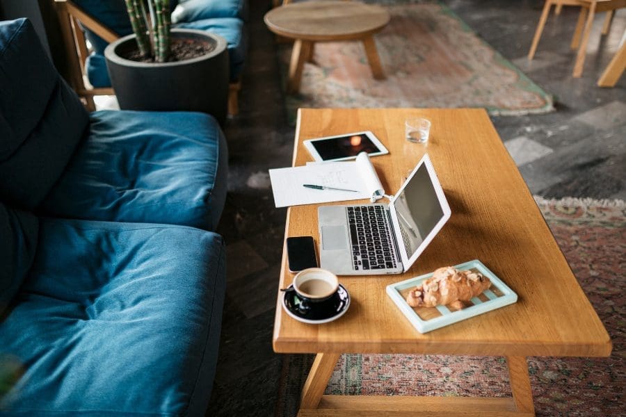 What are the Main Benefits of Going Freelance?