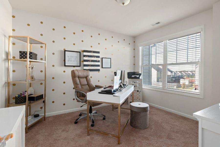 Setting up a Home Office as a Work-from-Home Mum