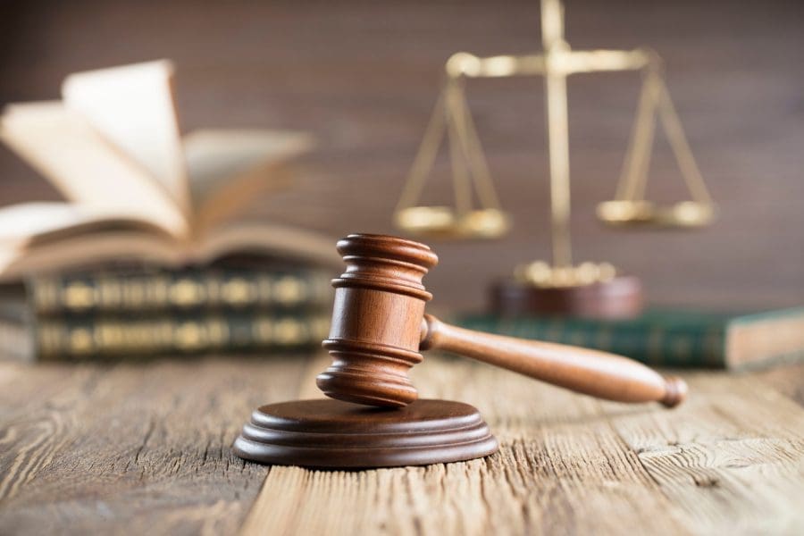 Balancing Work Life and Legal Battles with These 5 Helpful Tips